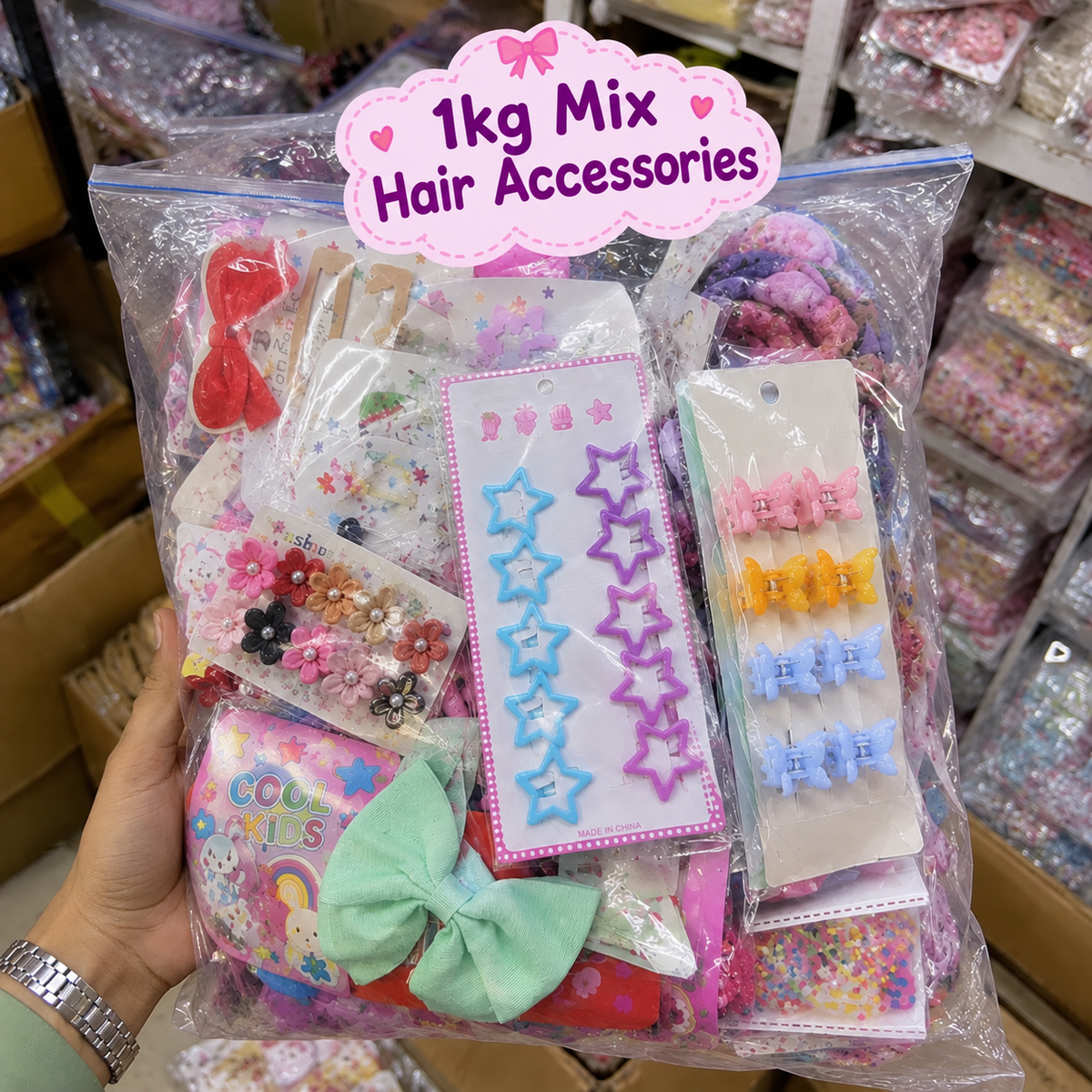 Mix Hair Accessories – 1 KG Deal
(“40–45 Mix Articles”)